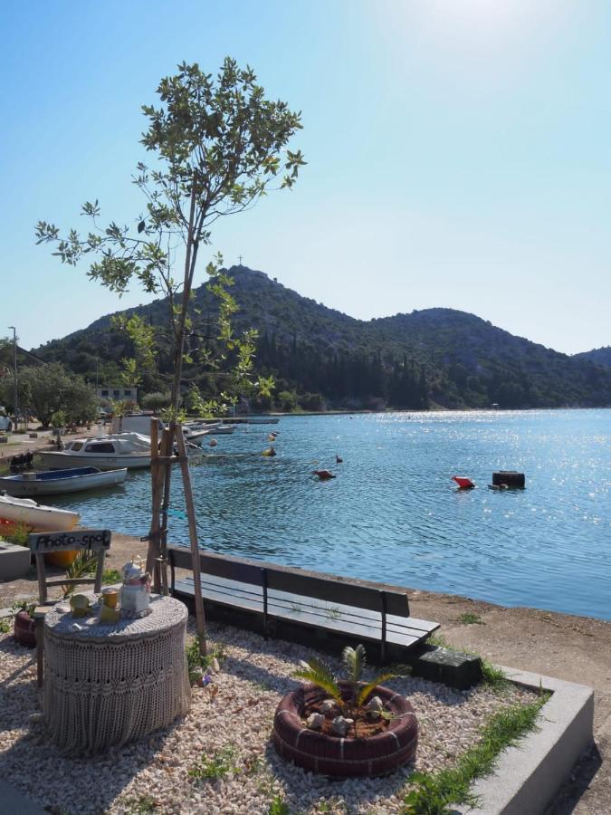 Holiday Home Toncica - Rogotin 外观 照片