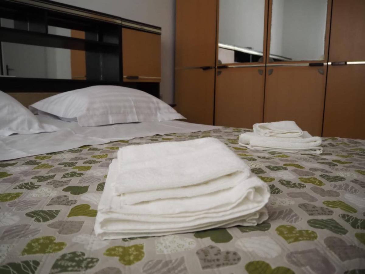 Holiday Home Toncica - Rogotin 外观 照片