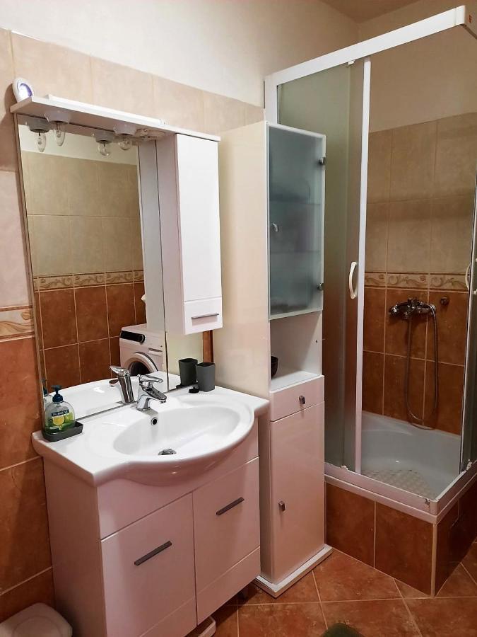 Holiday Home Toncica - Rogotin 外观 照片