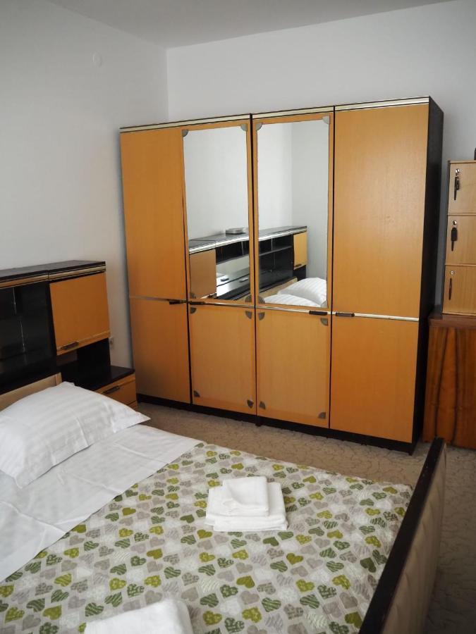 Holiday Home Toncica - Rogotin 外观 照片