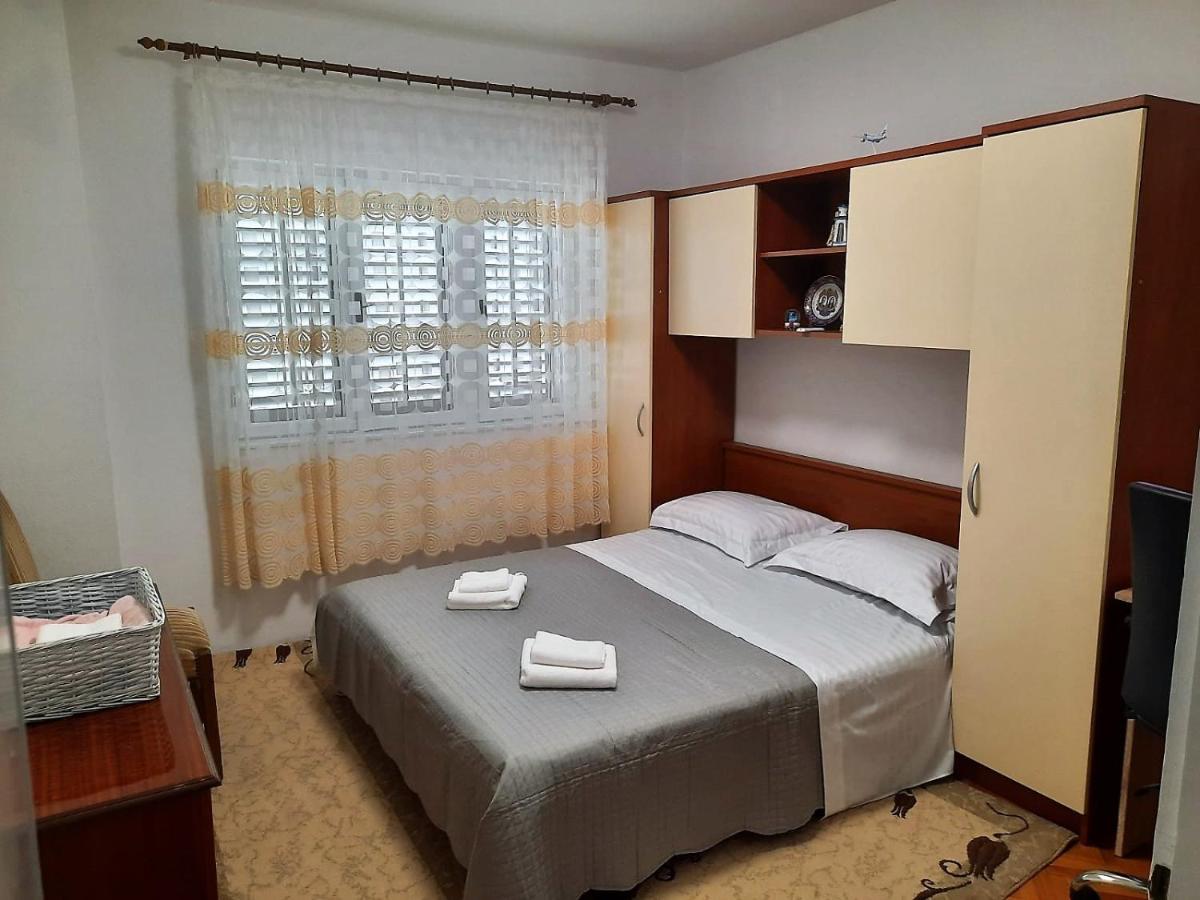 Holiday Home Toncica - Rogotin 外观 照片